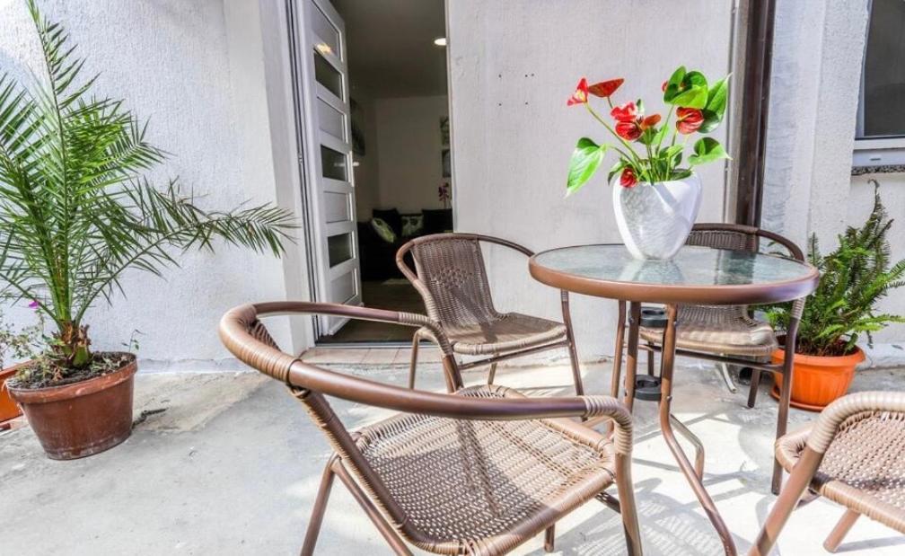 Apartman Rose *