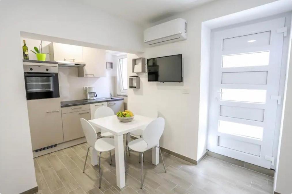 Rose Apartman